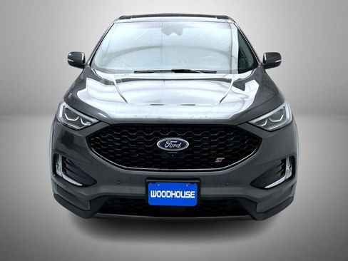 Used 2019 Ford Edge ST w/ Equipment Group 401A AWD/4WD image 2