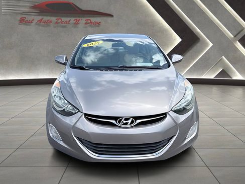 Used 2013 Hyundai Elantra GLS w/ Preferred Pkg FWD image 3