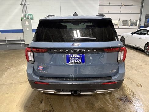 New 2026 Ford Explorer Active image 7