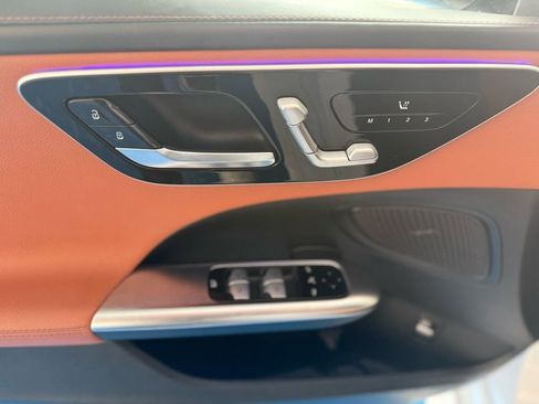 Used 2023 Mercedes-Benz C 300 Sedan image 21