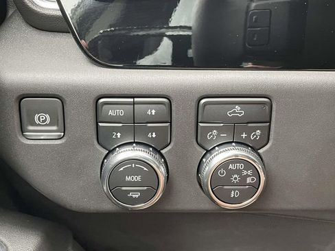 Used 2024 GMC Sierra 1500 Elevation w/ X31 Off-Road Package image 27