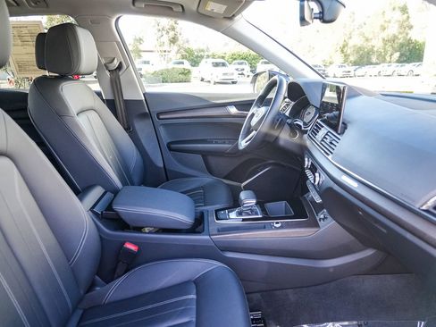 Certified 2023 Audi Q5 2.0T Premium w/ Convenience Package AWD/4WD image 18