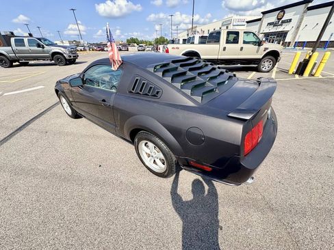 Used 2007 Ford Mustang GT Premium RWD image 31
