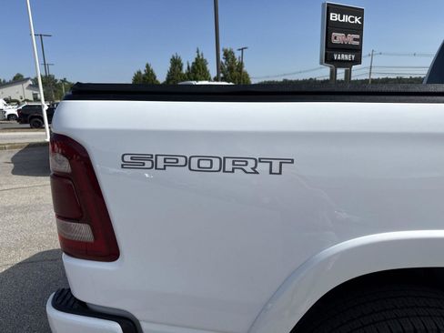 Used 2022 RAM 1500 Laramie w/ Sport Appearance Package image 6