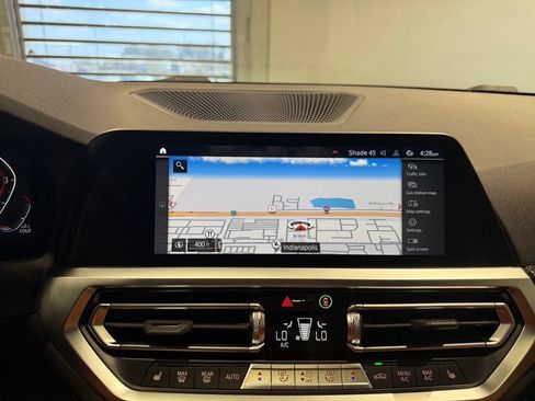 Used 2022 BMW 230i Coupe w/ Premium Package 2 RWD image 19