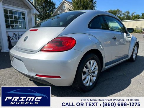 Used 2013 Volkswagen Beetle 2.5 image 8