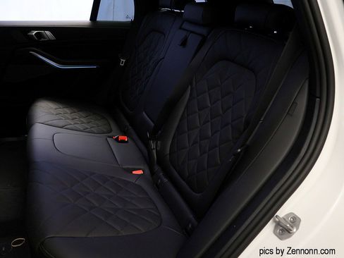 New 2026 BMW X5 xDrive50e w/ M Sport Package image 13