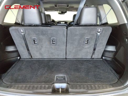 Used 2019 Honda Pilot EX-L image 10