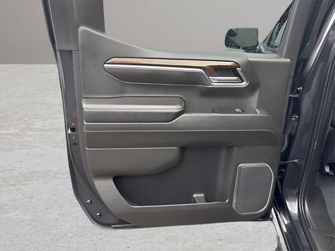 Used 2022 GMC Sierra 1500 Elevation image 22