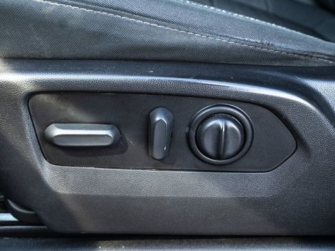 Used 2021 Chevrolet Silverado 1500 LT Trail Boss w/ Bed Protection Package image 22