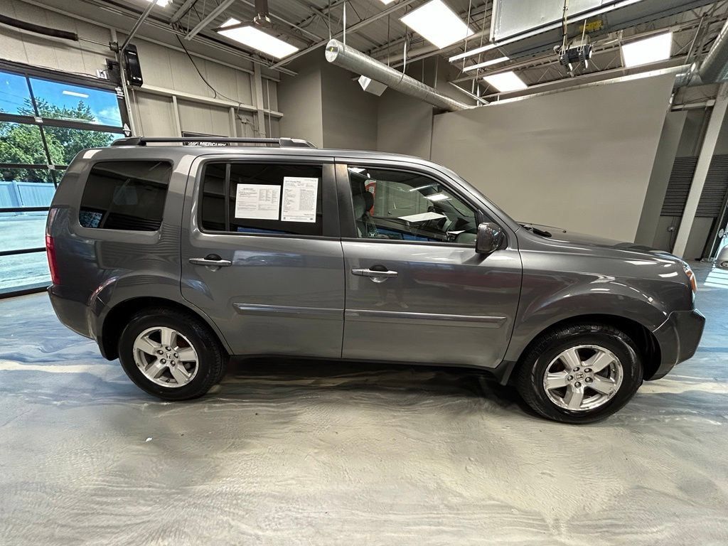 Used 2011 Honda Pilot EX image 23