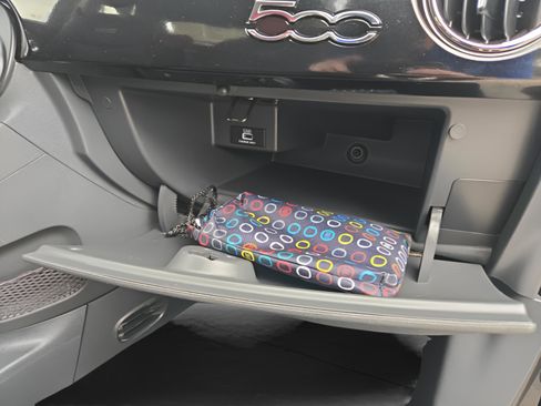 Used 2019 FIAT 500 Pop image 26