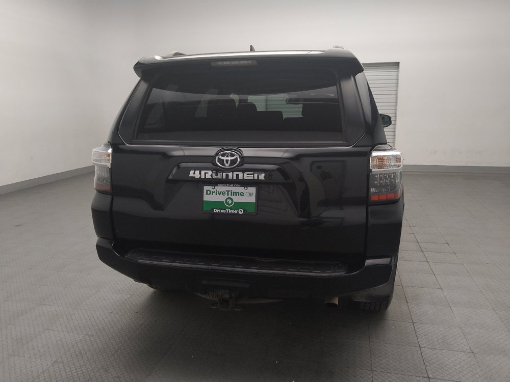 Used 2022 Toyota 4Runner SR5 RWD image 7