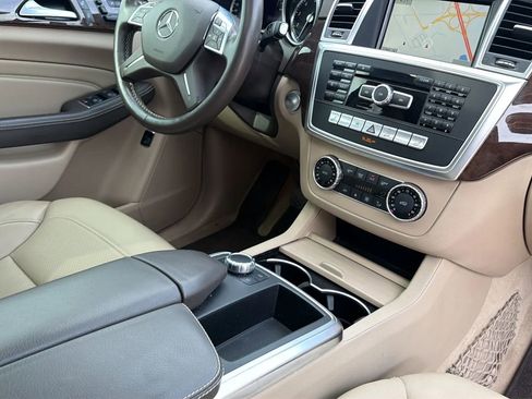 Used 2015 Mercedes-Benz ML 350 4MATIC image 92