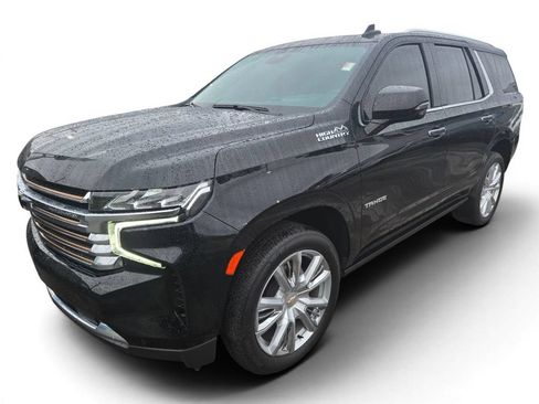 Used 2024 Chevrolet Tahoe High Country w/ Premium Package AWD/4WD image 1