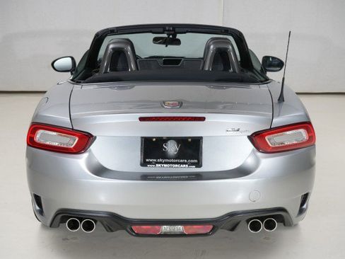 Used 2017 FIAT 124 Spider Abarth image 27