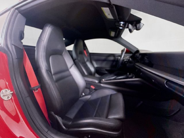 Used 2020 Porsche 911 Carrera RWD image 28