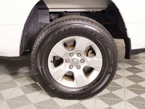 Used 2021 RAM 1500 Big Horn image 17