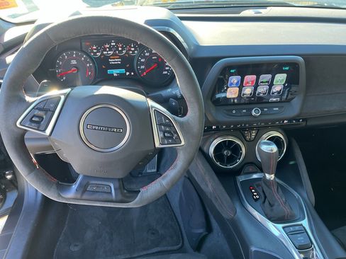 Used 2017 Chevrolet Camaro ZL1 image 25