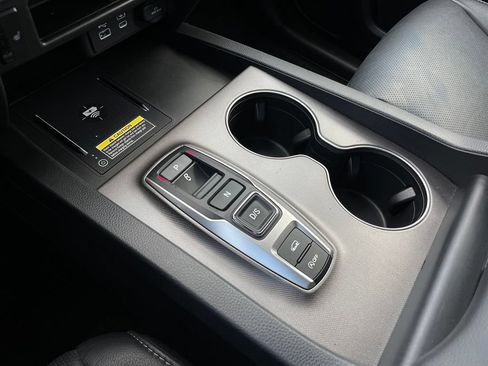 Used 2025 Honda Passport EX-L image 19