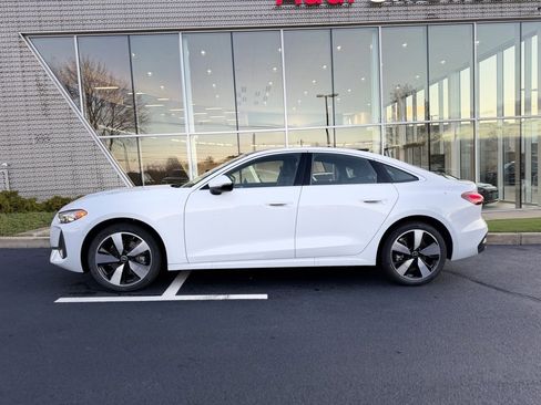 New 2025 Audi A5 2.0T Premium Plus image 2