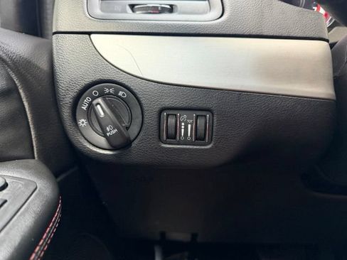 Used 2018 Dodge Grand Caravan GT FWD image 15