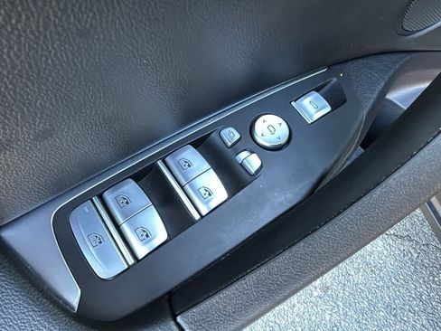 Used 2023 BMW X3 xDrive30i w/ Premium Package image 24