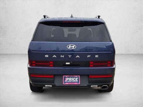 Used 2025 Hyundai Santa Fe SEL FWD image 7