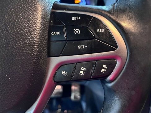 Used 2019 Jeep Grand Cherokee High Altitude image 18