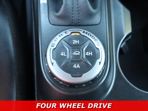 Used 2023 Ford Bronco Badlands AWD/4WD image 24