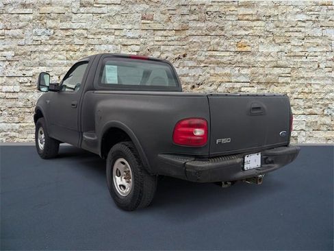 Used 1999 Ford F150 XLT image 4