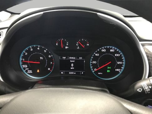 Certified 2025 Chevrolet Malibu LT image 3