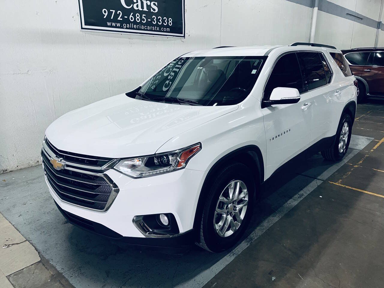 Used 2019 Chevrolet Traverse LT FWD image 13