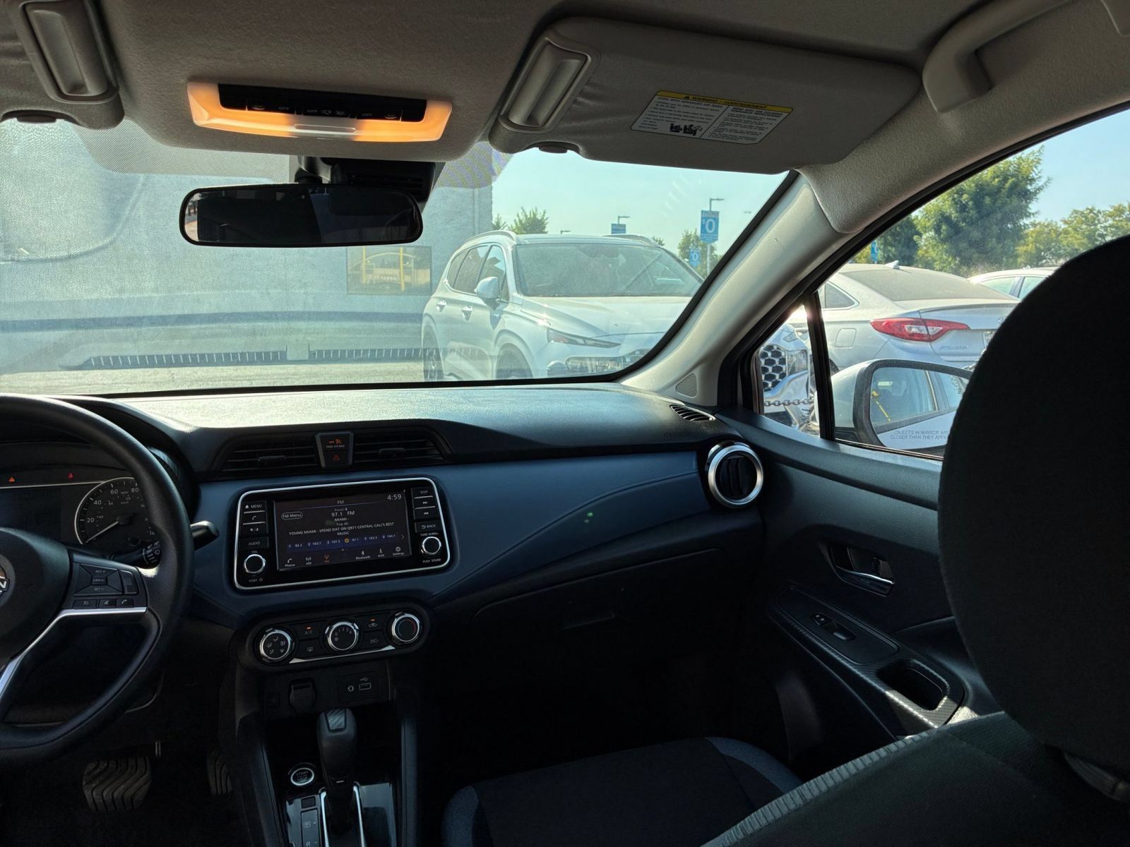 Used 2025 Nissan Versa SV FWD image 32