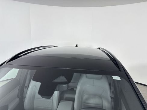 Used 2022 Jaguar E-PACE 300 Sport image 17