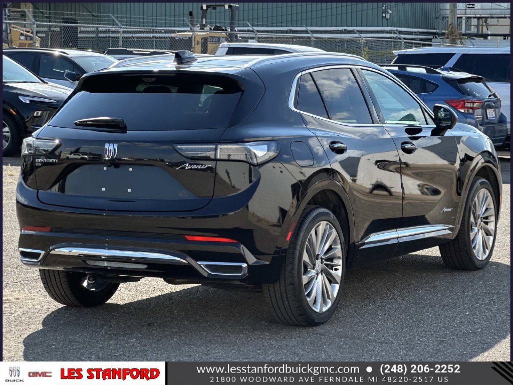 Used 2025 Buick Envision Avenir AWD/4WD image 6