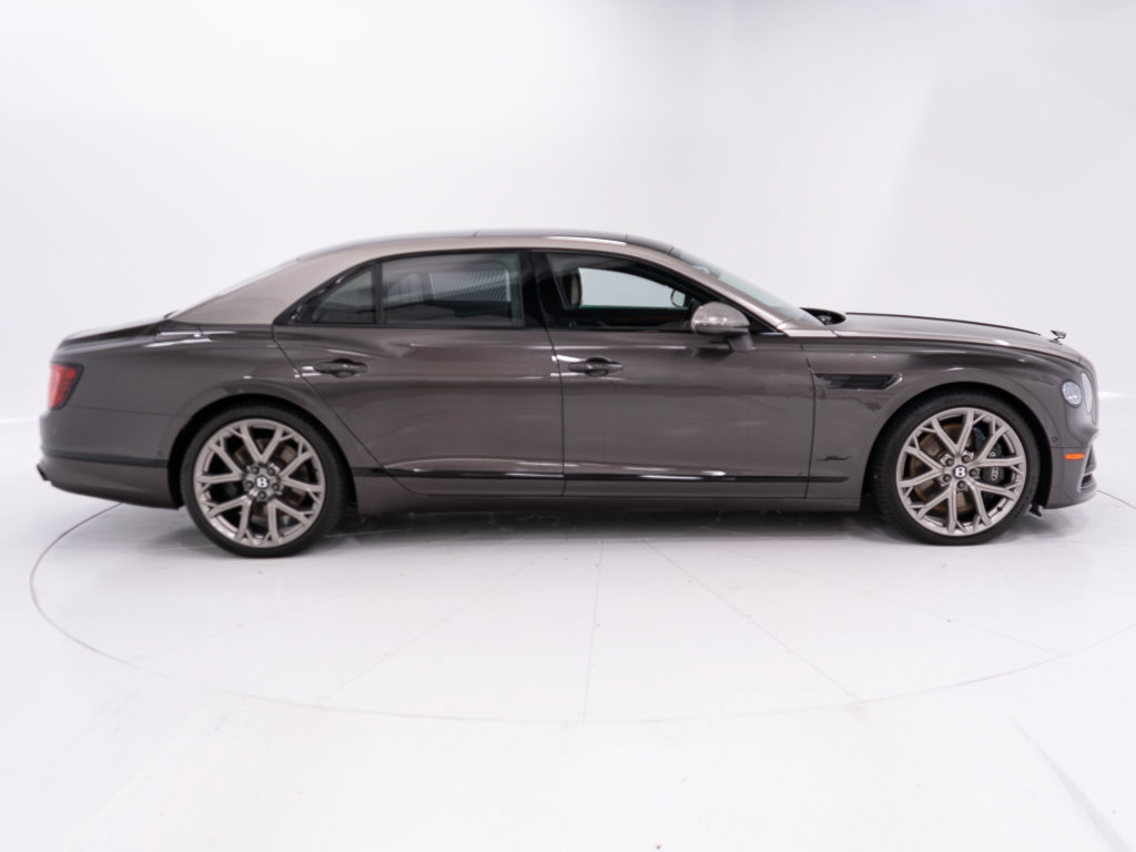 Used 2024 Bentley Flying Spur W12 AWD/4WD image 6
