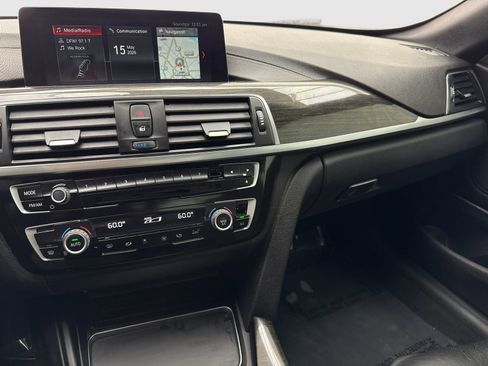 Used 2018 BMW 430i Convertible RWD image 40
