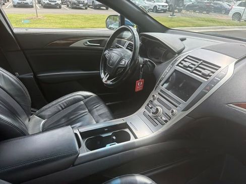 Used 2017 Lincoln MKZ Reserve FWD image 16