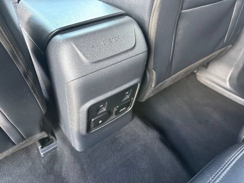 Used 2023 Ford Bronco Wildtrak AWD/4WD image 17