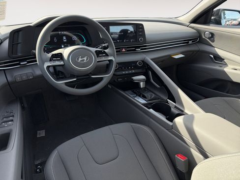 New 2026 Hyundai Elantra Blue image 15