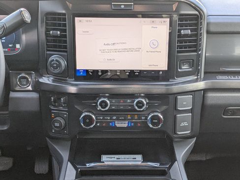 New 2026 Ford F250 Lariat w/ Black Appearance Package AWD/4WD image 18
