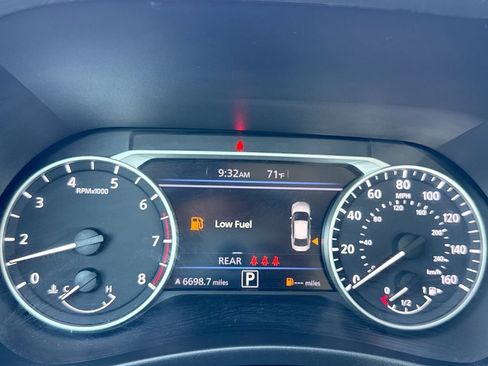 Used 2023 Nissan Sentra SV w/ All-Weather Package FWD image 10