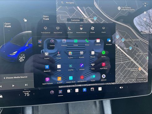 Used 2021 Tesla Model Y Long Range image 29