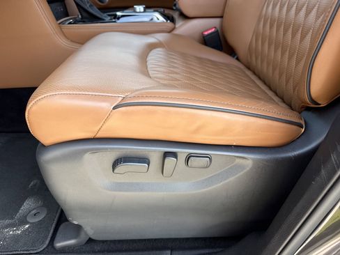 Used 2024 INFINITI QX80 Sensory w/ Cargo Package AWD/4WD image 24