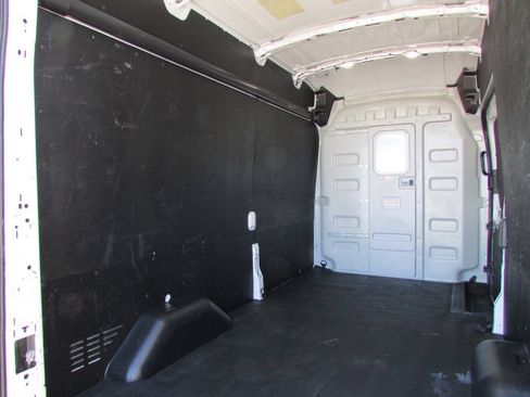 Used 2025 Ford Transit 250 148 High Roof w/ Load Area Protection Package RWD image 25