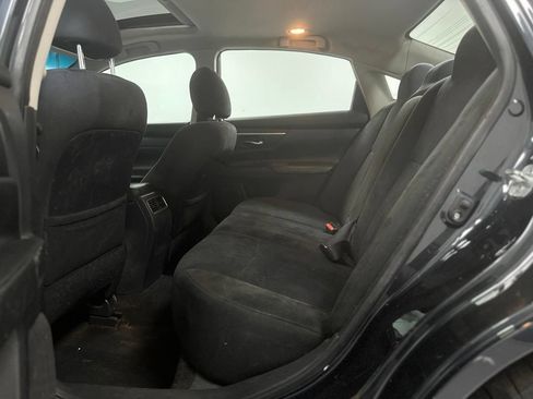 Used 2015 Nissan Altima 2.5 SV w/ Convenience Package FWD image 18