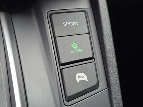 Used 2022 Honda CR-V Touring image 7