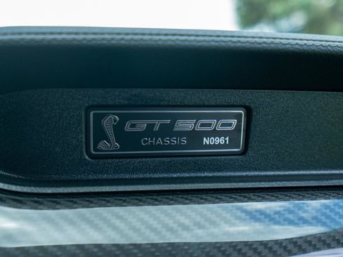 Used 2022 Ford Mustang Shelby GT500 w/ Technology Package RWD image 25