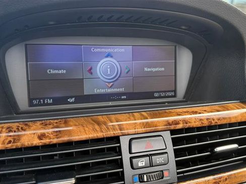 Used 2008 BMW 328i Convertible image 19